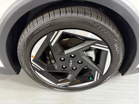 New 2026 Kia K4 EX FWD image 11