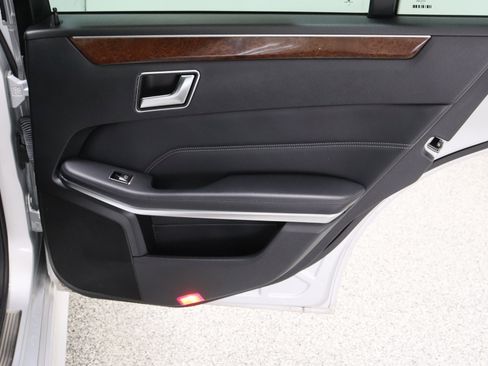Used 2016 Mercedes-Benz E 350 Sedan w/ Premium Package image 32