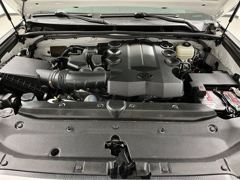 Used 2019 Toyota 4Runner SR5 Premium AWD/4WD image 63