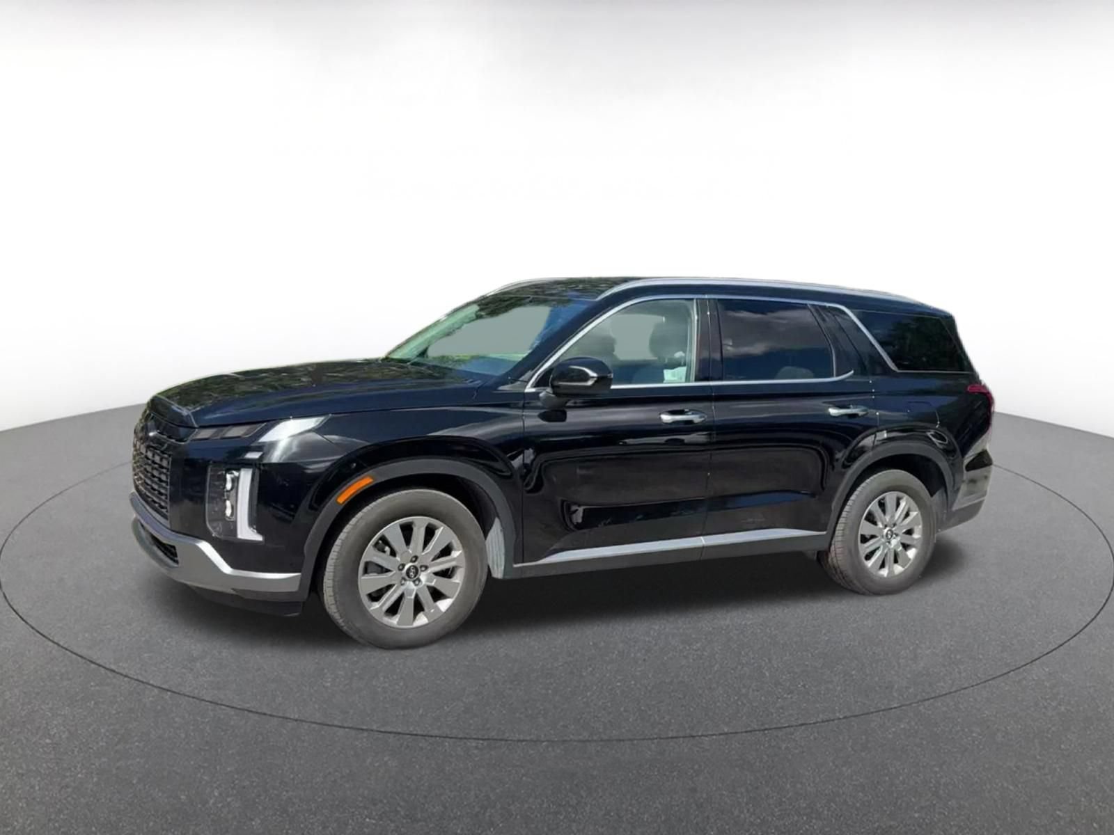 Used 2025 Hyundai Palisade SEL FWD image 7