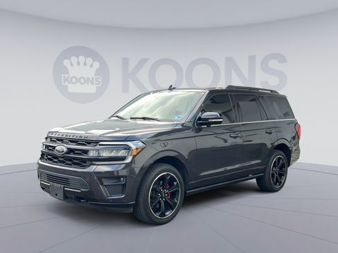 Used 2023 Ford Expedition Limited image 1