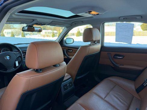 Used 2011 BMW 328i xDrive Sedan image 28