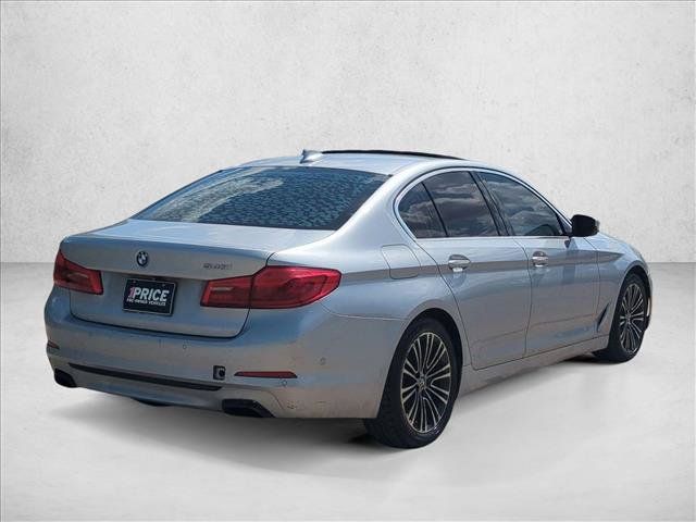 Used 2017 BMW 540i RWD image 4