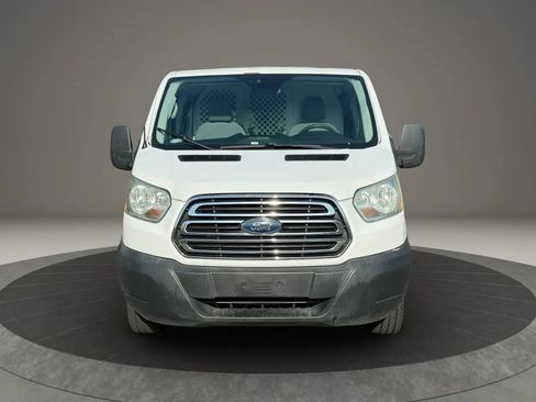 Used 2016 Ford Transit 250 130 Low Roof w/ Exterior Upgrade Package RWD image 2