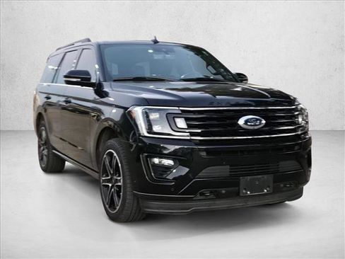 Used 2019 Ford Expedition Limited w/ Equipment Group 303A image 3