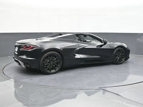 Used 2023 Chevrolet Corvette Stingray Premium Conv w/ Battery Protection Package RWD image 16