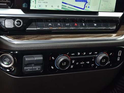 Used 2025 Chevrolet Silverado 1500 LT w/ Texas Edition Plus image 29