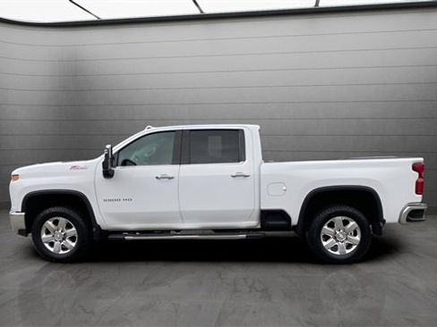 Used 2020 Chevrolet Silverado 3500 LTZ w/ LTZ Convenience Package image 5
