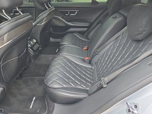 Used 2022 Mercedes-Benz S 580 S 580 image 19
