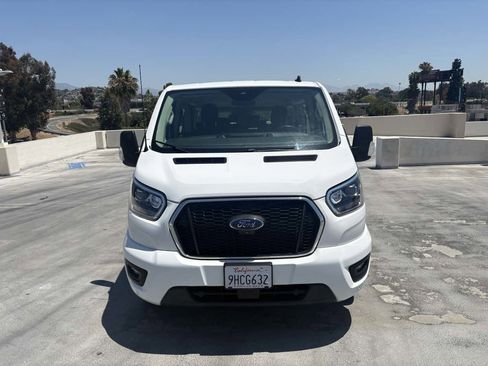 Used 2023 Ford Transit 350 XLT RWD image 4