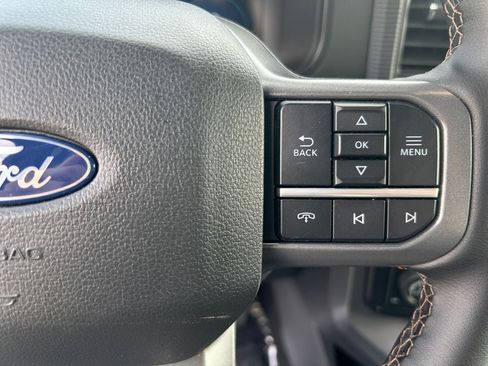 Used 2025 Ford F150 Lariat w/ Equipment Group 502A High AWD/4WD image 18