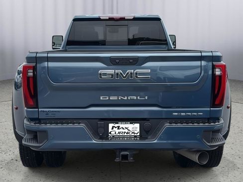 Used 2025 GMC Sierra 3500 Denali Ultimate AWD/4WD image 4