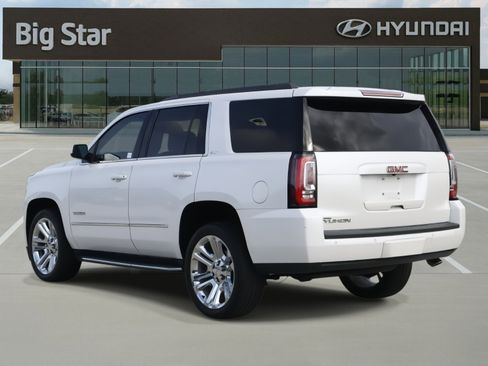 Used 2018 GMC Yukon SLT w/ Premium Edition image 3