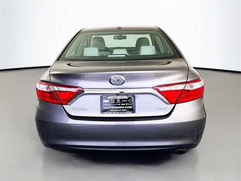 Used 2017 Toyota Camry XLE image 6