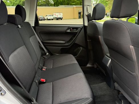Used 2017 Subaru Forester 2.5i Premium w/ All-Weather Package AWD/4WD image 18