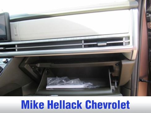 Used 2024 Hyundai Santa Fe Calligraphy FWD image 17