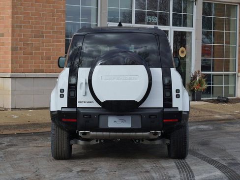 Used 2026 Land Rover Defender 110 X-Dynamic SE AWD/4WD image 6