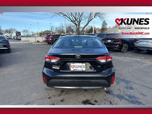 Used 2025 Toyota Corolla LE image 5