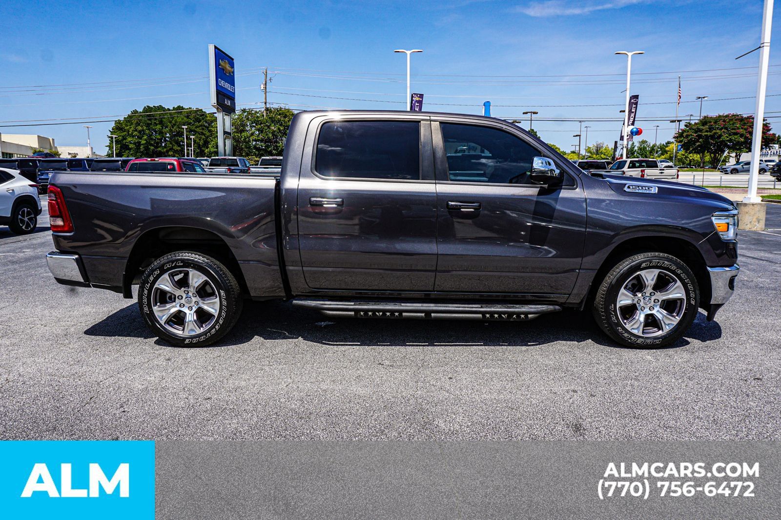 Used 2024 RAM 1500 Laramie AWD/4WD image 10