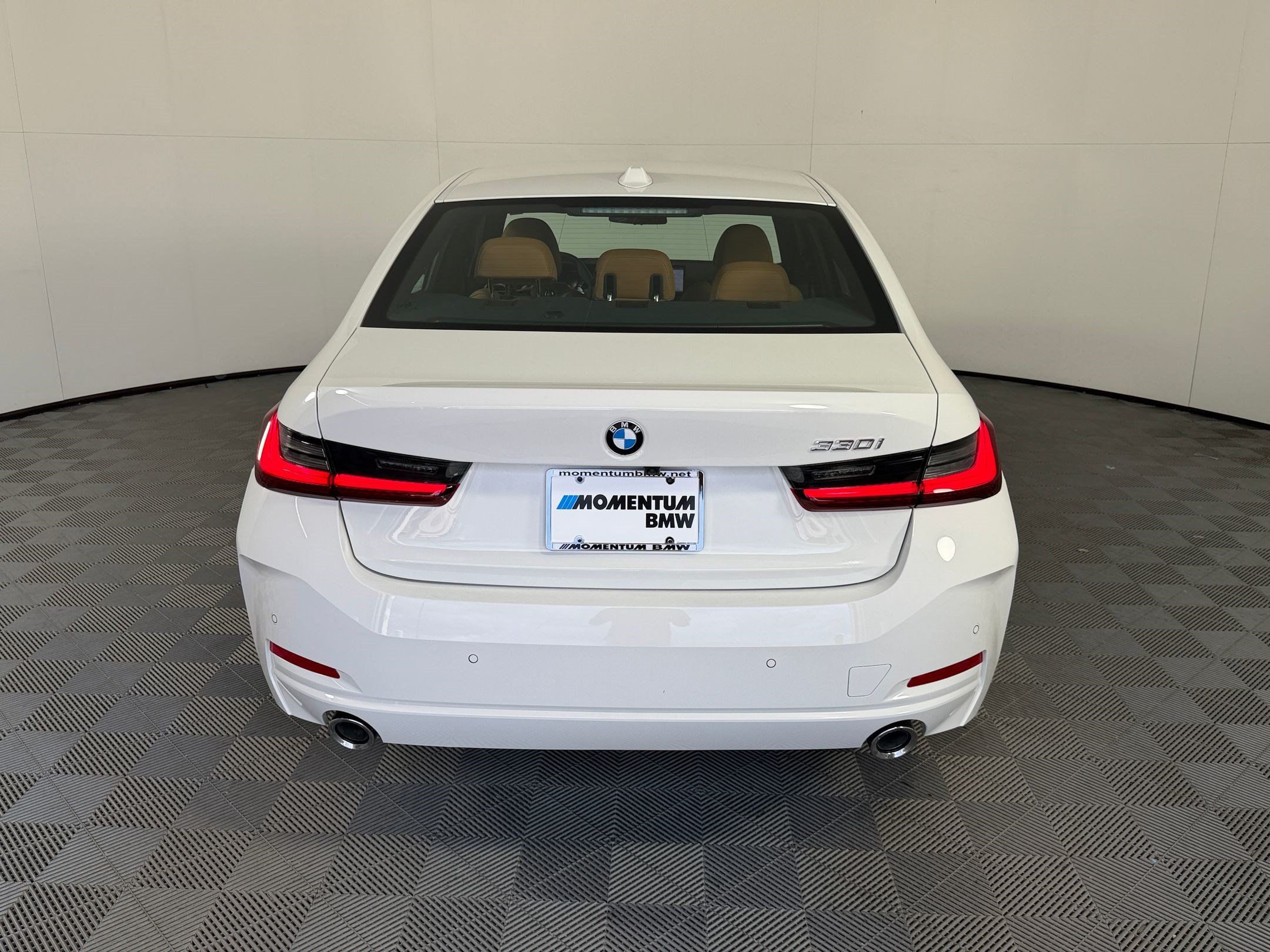 Used 2026 BMW 330i Sedan w/ Premium Package RWD image 10
