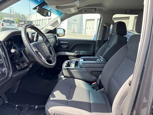Used 2018 Chevrolet Silverado 1500 LT w/ All Star Edition AWD/4WD image 18