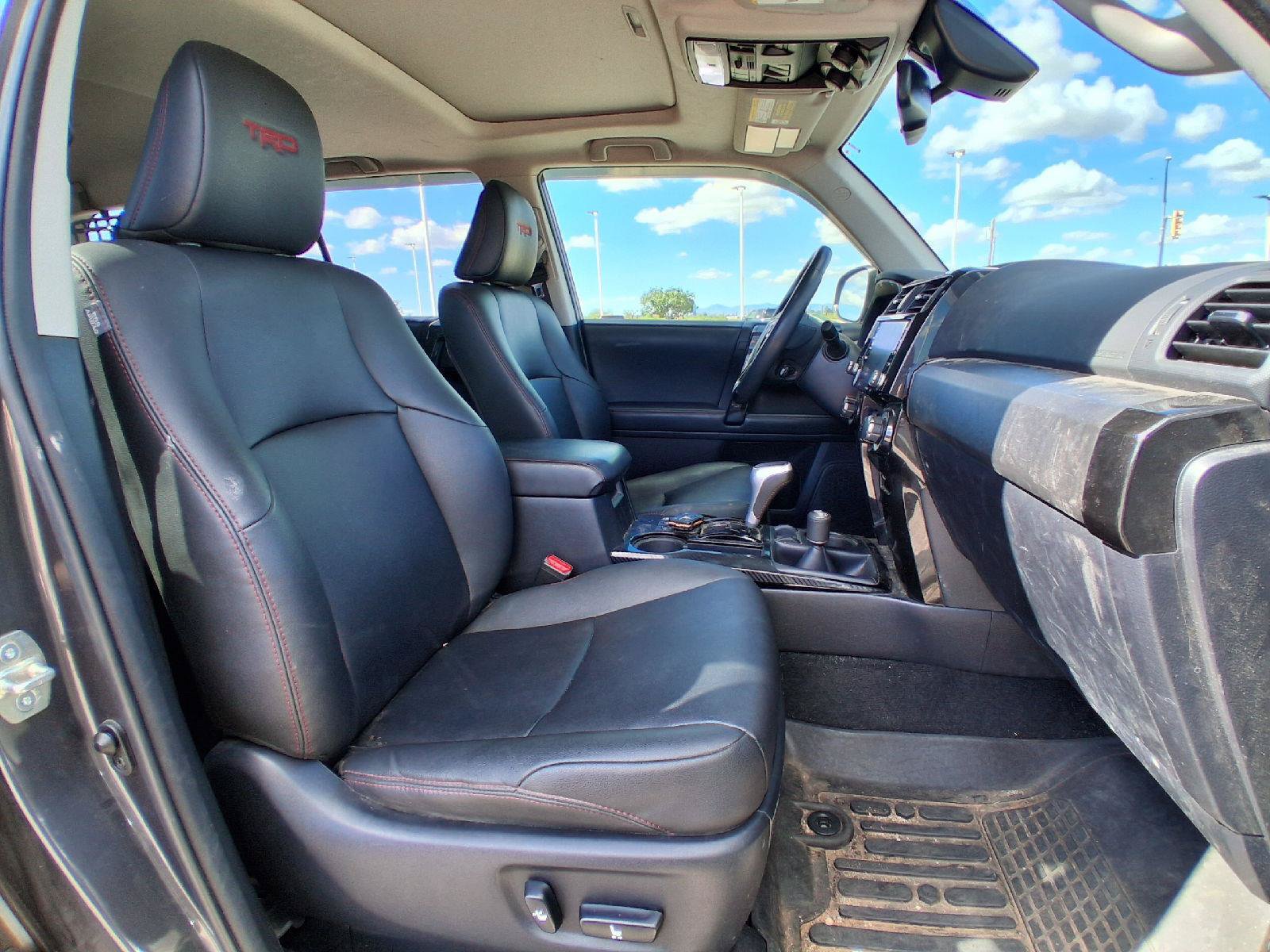 Used 2022 Toyota 4Runner TRD Off-Road Premium w/ Moonroof Package AWD/4WD image 24