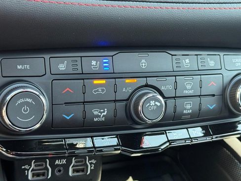 Used 2023 Dodge Durango R/T AWD/4WD image 23