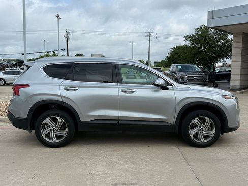 Used 2023 Hyundai Santa Fe SEL image 7