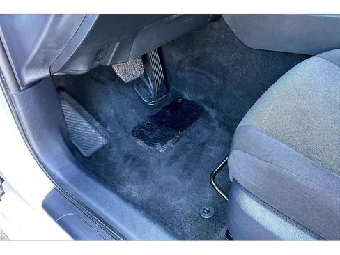 Used 2025 Toyota Camry LE FWD image 30