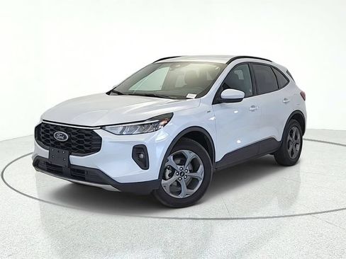 Used 2025 Ford Escape ST-Line Select AWD/4WD image 1