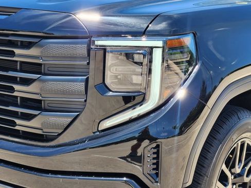 Used 2025 GMC Sierra 1500 Pro w/ Graphite Edition RWD image 10