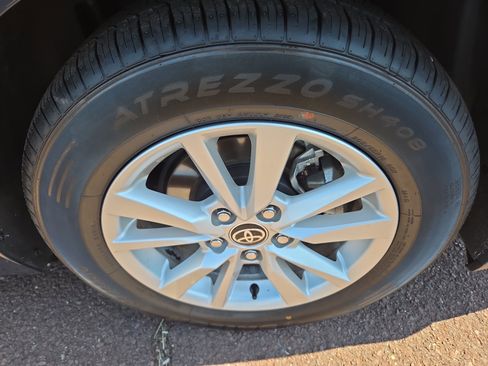 Certified 2025 Toyota Camry LE FWD image 11