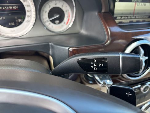 Used 2015 Mercedes-Benz GLK 350 4MATIC image 18
