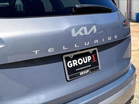 Used 2024 Kia Telluride EX image 29