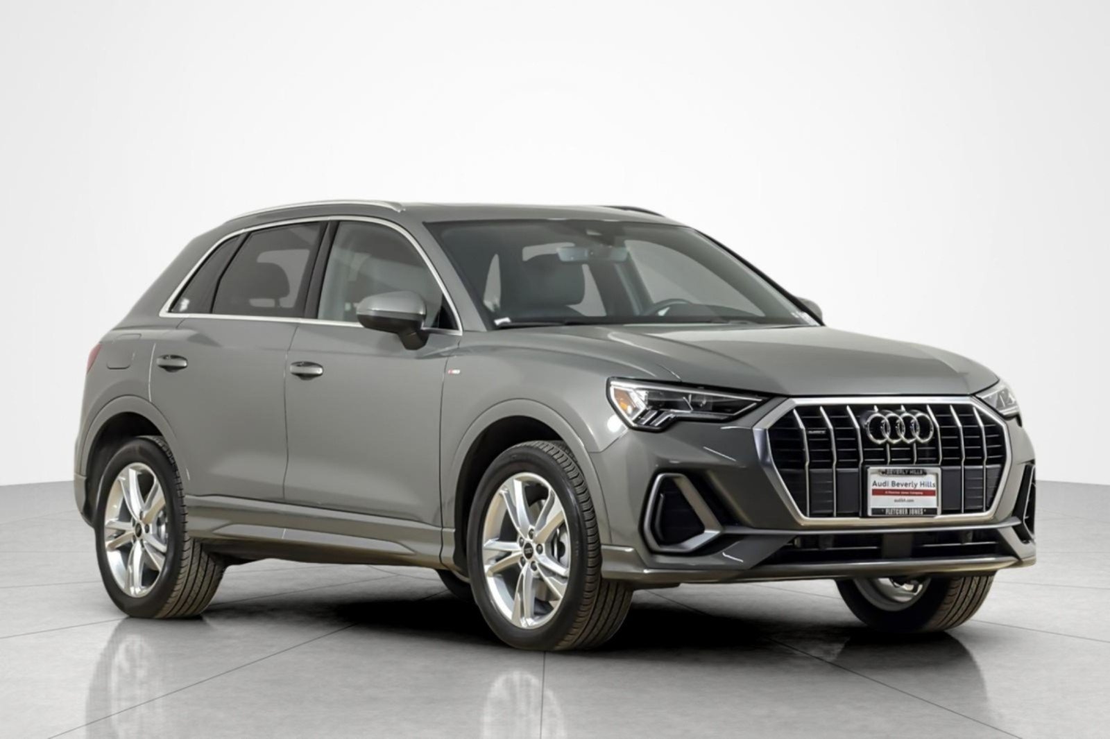 Used 2024 Audi Q3 2.0T Premium AWD/4WD image 7
