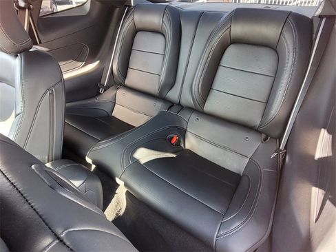 Used 2024 Ford Mustang GT Premium image 15