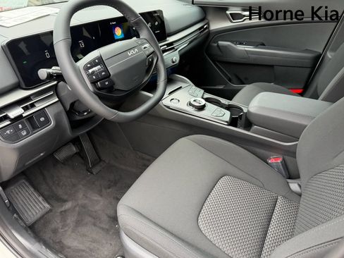 New 2026 Kia Sportage S image 16