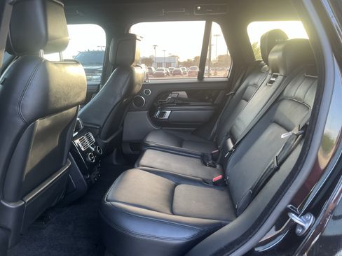 Used 2018 Land Rover Range Rover Supercharged AWD/4WD image 33