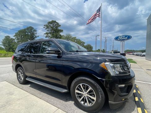 Used 2021 Ford Expedition XLT AWD/4WD image 7