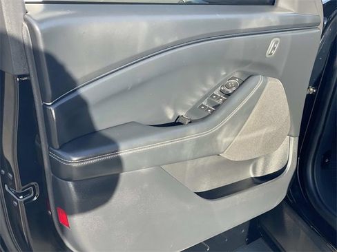 Certified 2023 Ford Mustang Mach-E Select image 22