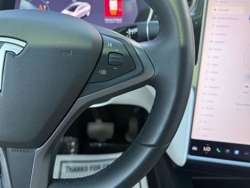 Used 2018 Tesla Model X 75D AWD/4WD image 37