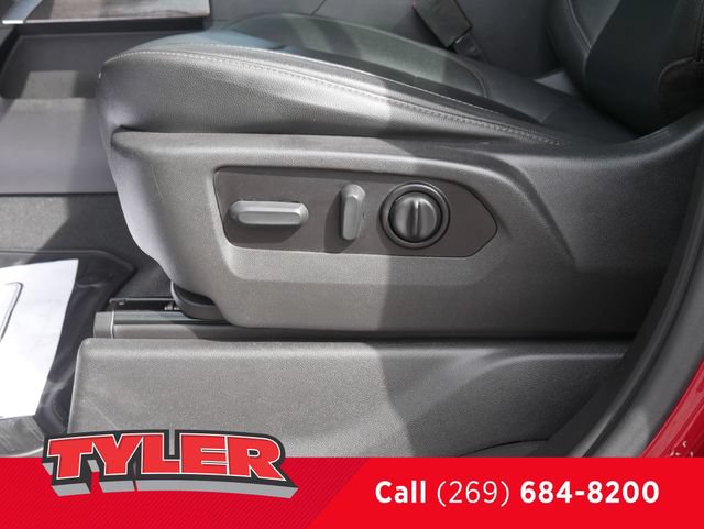Used 2022 Chevrolet Silverado 1500 LTZ w/ LTZ Premium Package AWD/4WD image 19