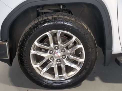 Used 2021 GMC Sierra 1500 SLT w/ SLT Premium Plus Package AWD/4WD image 14
