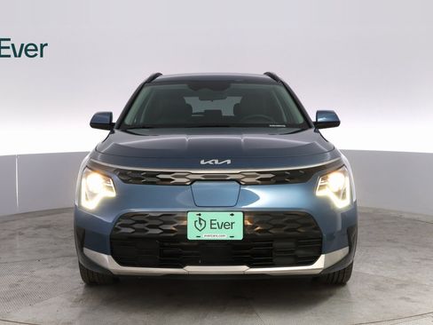 Used 2023 Kia Niro Wind image 3