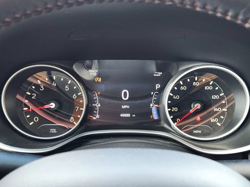 Used 2018 Jeep Compass Latitude w/ Popular Equipment Group FWD image 15