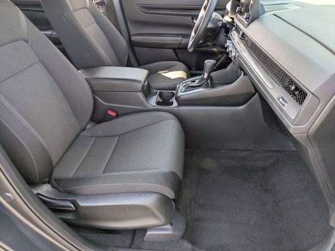 Used 2025 Honda CR-V LX image 29