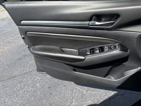 Certified 2023 Nissan Altima 2.5 SL FWD image 17