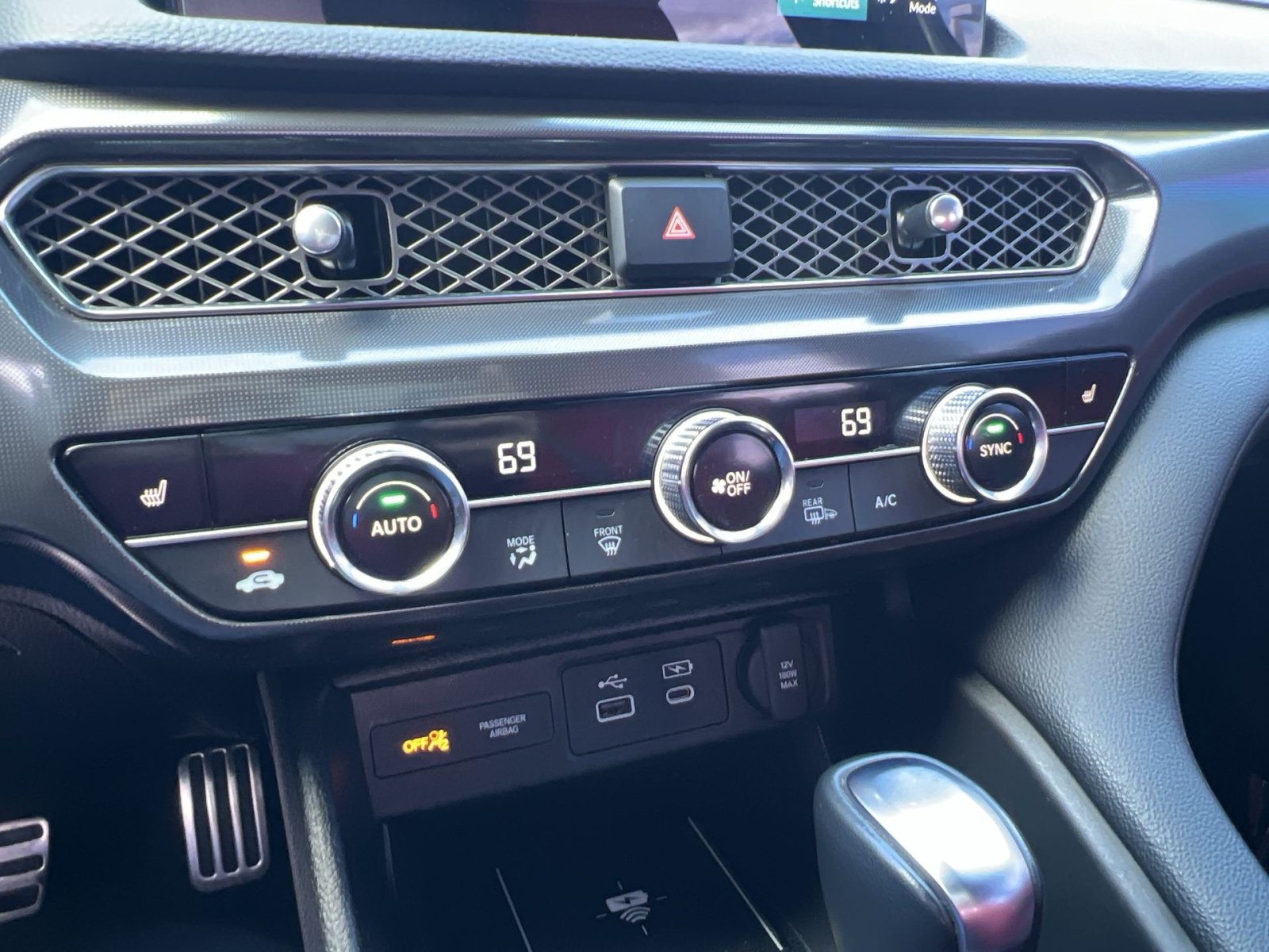 Used 2024 Acura Integra A-Spec w/ Technology Package FWD image 18