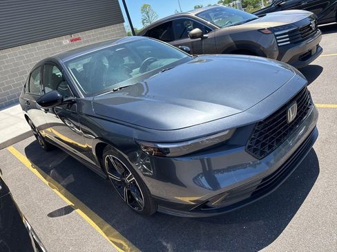Used 2026 Honda Accord SE image 3