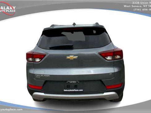 Used 2021 Chevrolet TrailBlazer LT AWD/4WD image 6